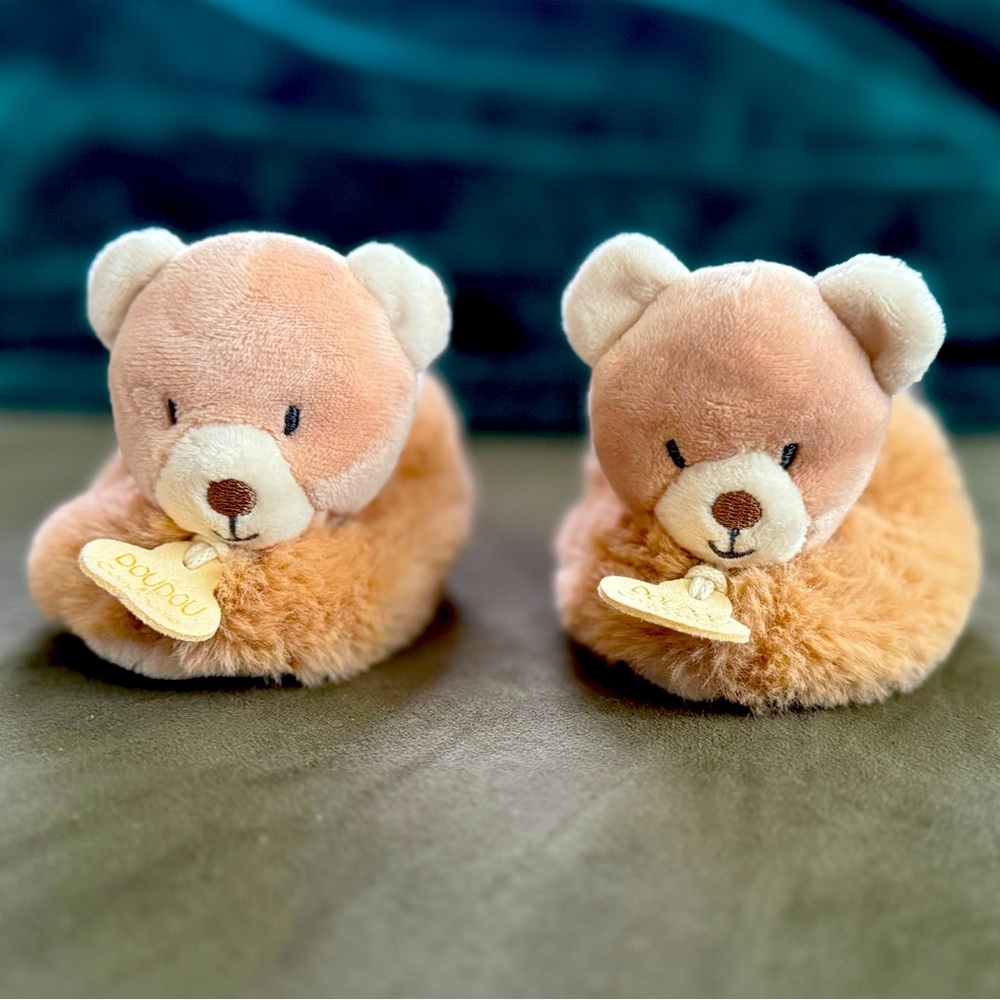 Baby infant DouDou et Compagnie teddy bear slippers / booties / cozy socks NWT
